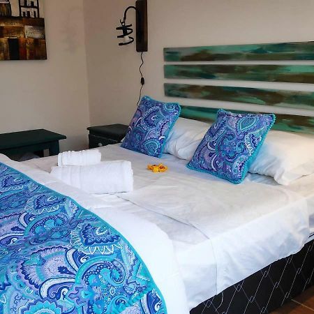 El Bodegon Hostal Boutique (Adults Only) プンタ・デル・ディアブロ エクステリア 写真